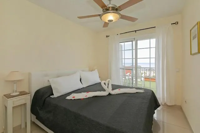 Apartamento Sara En El Veril Del Duque - Sara Vacation 아데제 0*,  스페인